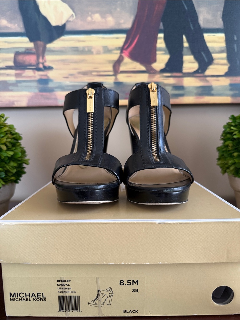 MICHAEL Michael Kors 🖤BERKLEY🖤 BLACK LEATHER T-STRAP ZIP PLATFLORM SIZE 8.5M - Picture 7 of 17